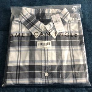 American eagle plaid casual button down